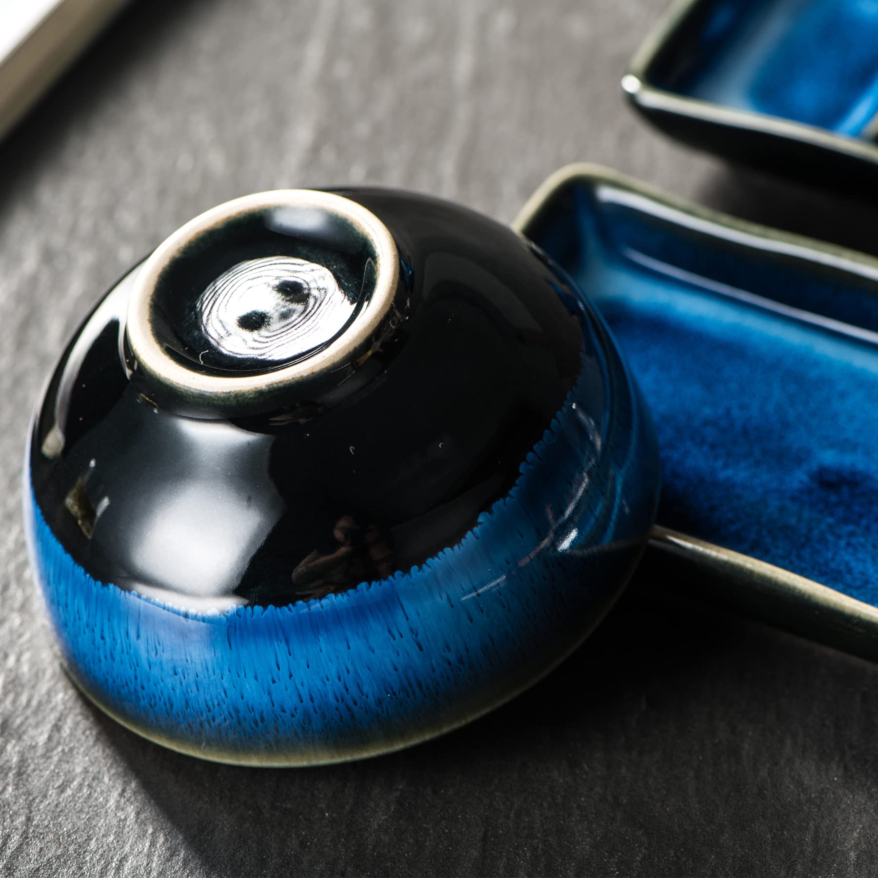 HENXFEN LEAD Set di stoviglie per sushi, set di stoviglie giapponesi per zuppa di miso Maki Sushi Rice con 2 piatti da sushi, ciotole, paio di bacchette, blu navy