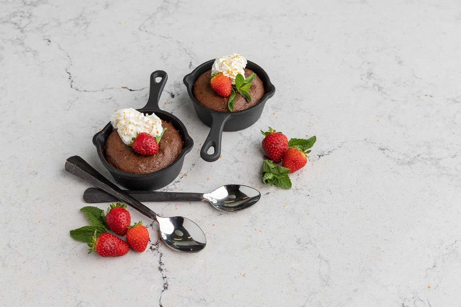 Cast Iron Dessert Cooker