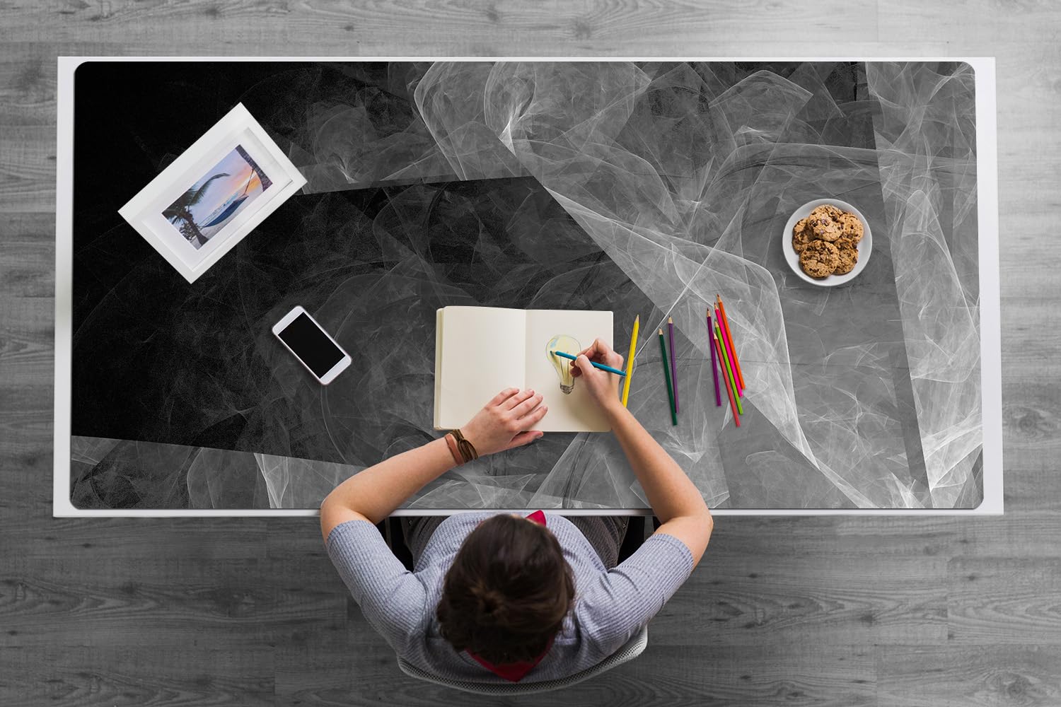 Sottomano da Scrivania 120x60 cm Superficie Protettiva Impermeabile per Ufficio e Casa Antiscivolo Protezione e Decorazione in Vinile PVC Facile da Pulire - Astrazione di grafite