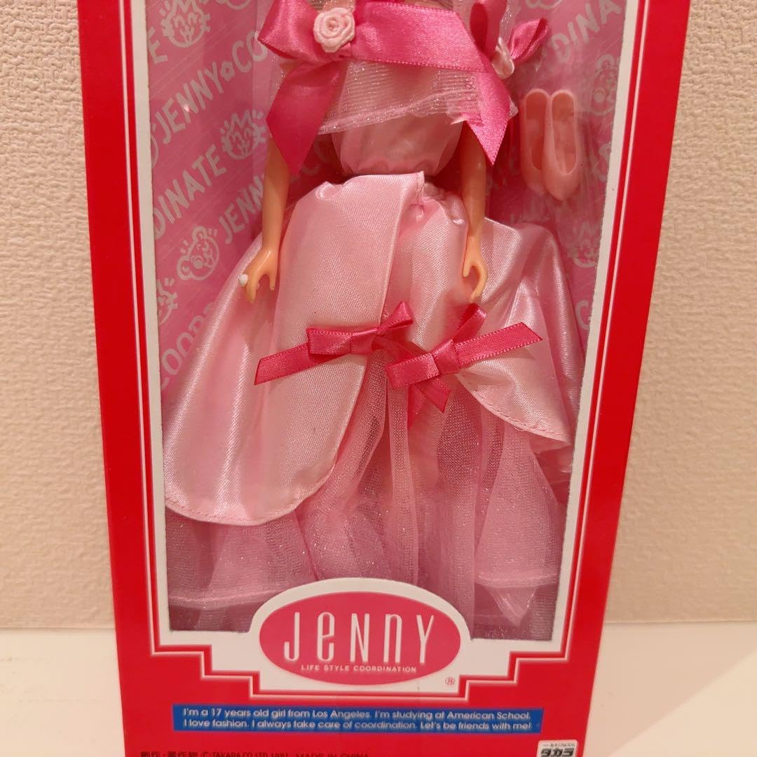 Amazon.co.jp: ジェニーちゃん タカラ トータルコーディネートジェニー