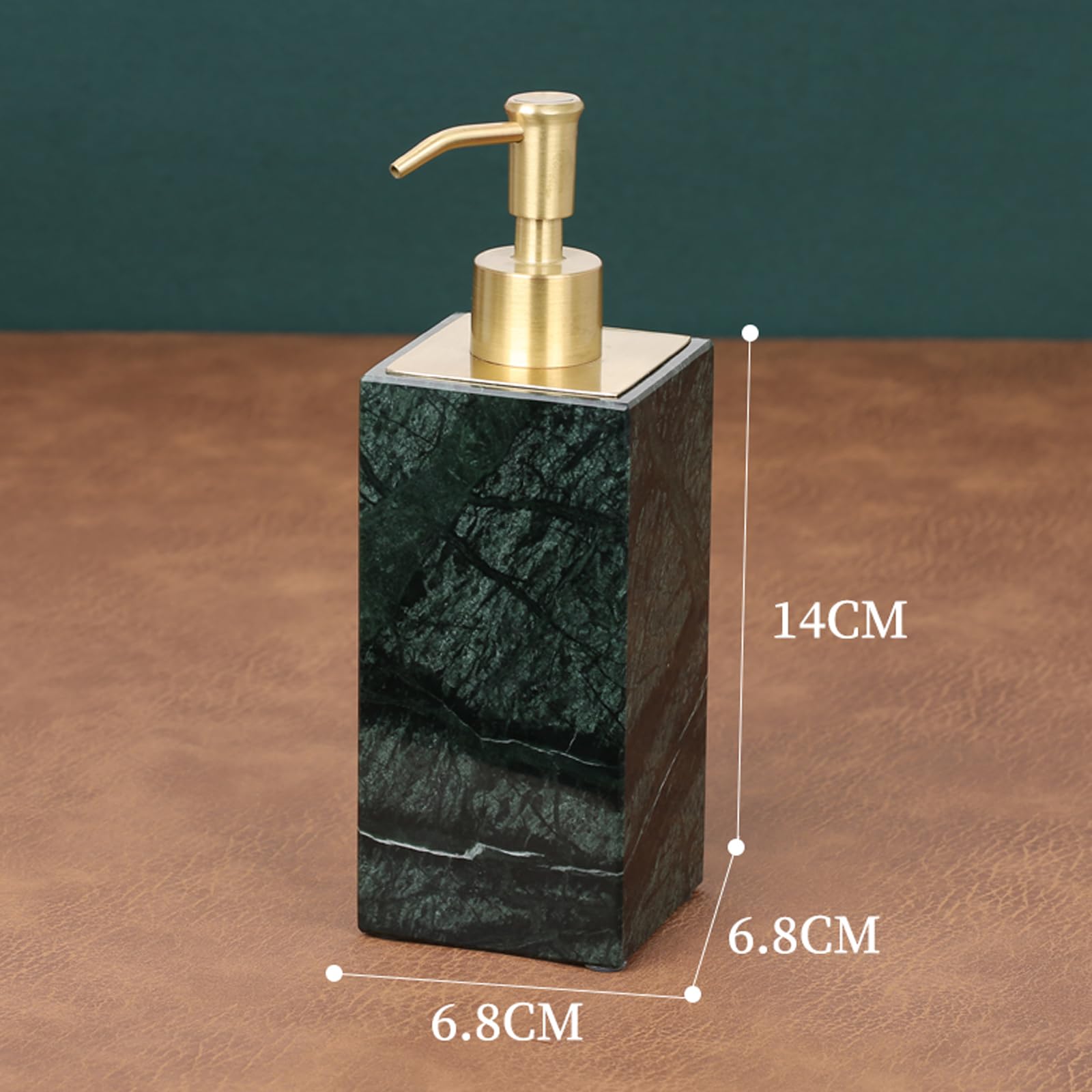 Ensemble de 6 pièces comprenant un distributeur de liquide vaisselle vert effet marbre, un plateau, des boîtes de dentifrice et un distributeur de liquide vaisselle avec flacons d'aromathérapie. Pom