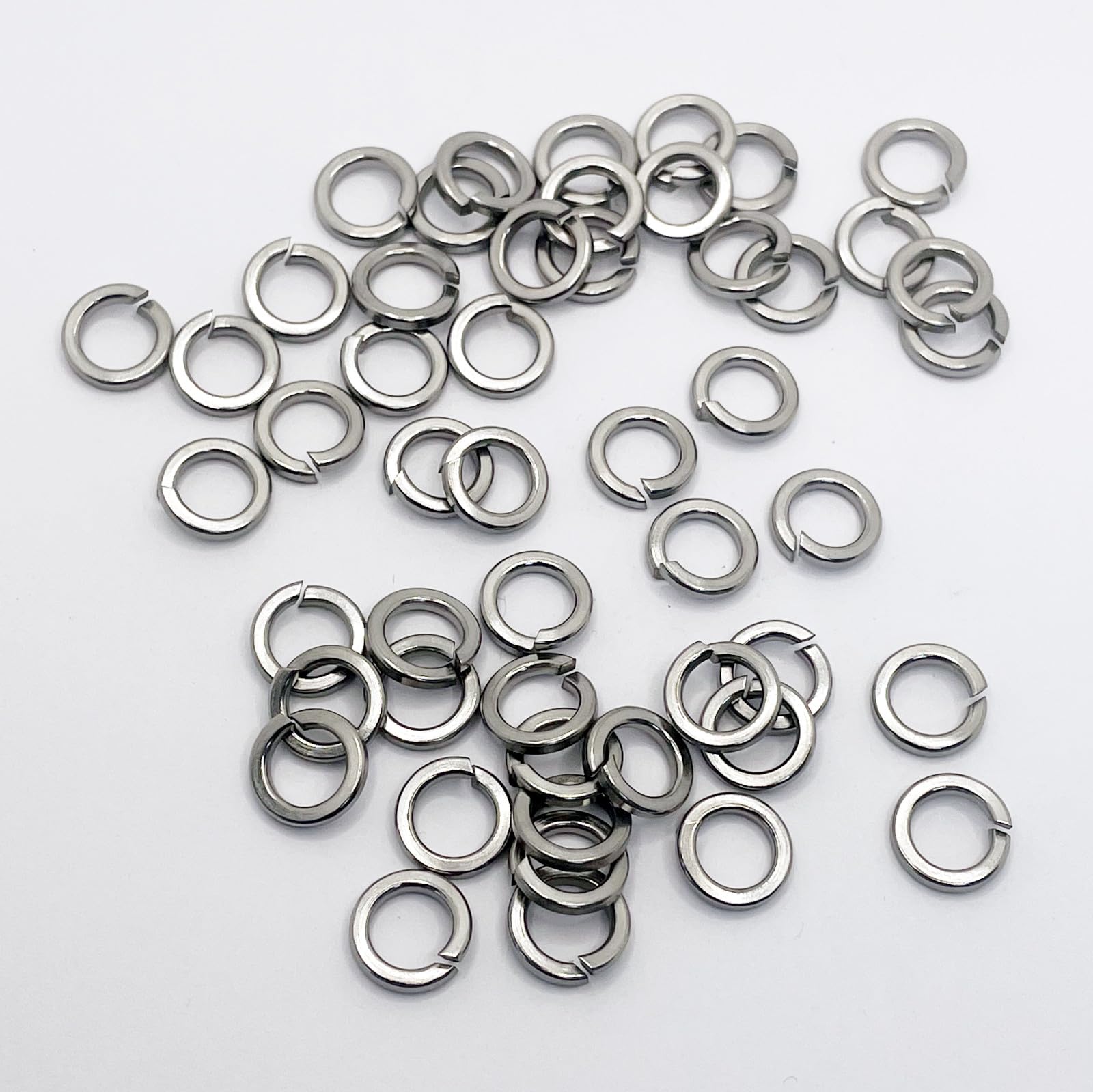 M8 Spring Washer DIN7980, Square section, A4 (316) Stainless Steel (Pack of 50), M8 (Pack of 50) - Image 2