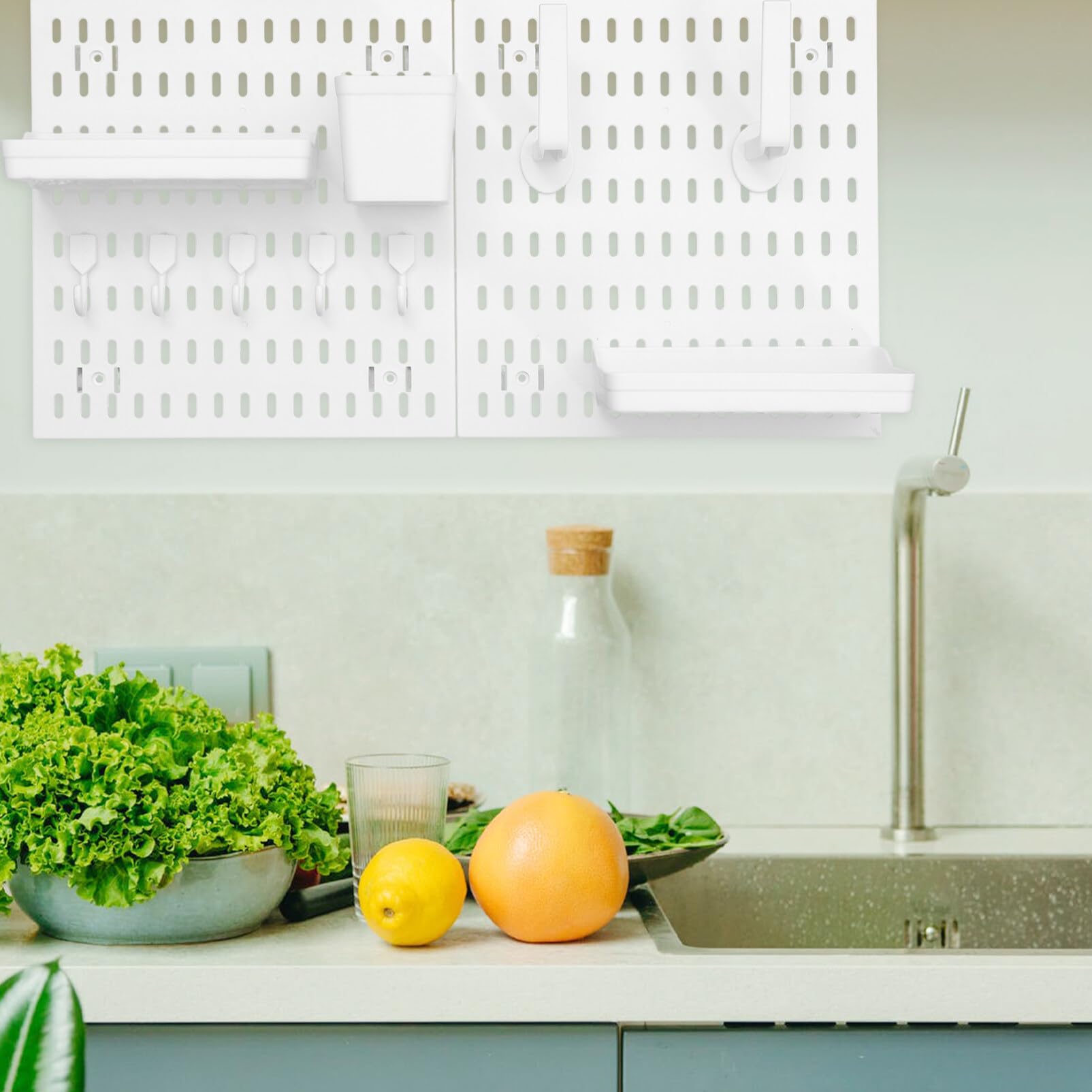 SEWACC 1 Juego De Tablero Perforado Combinado Organizador De Pared Montaje En Pared Panel Perforado Tablero Perforado Y 10 Accesorios Kits Modulares para Colgar para Oficina En Casa