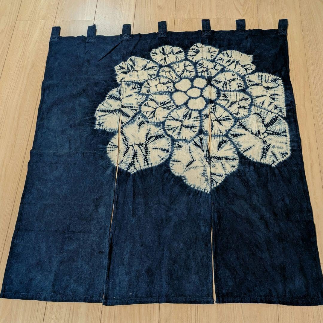Rerereさま専用出品です。 ◯藍絞り暖簾 Amazon.co.jp: 藍染絞り暖簾 : ホーム＆キッチン
