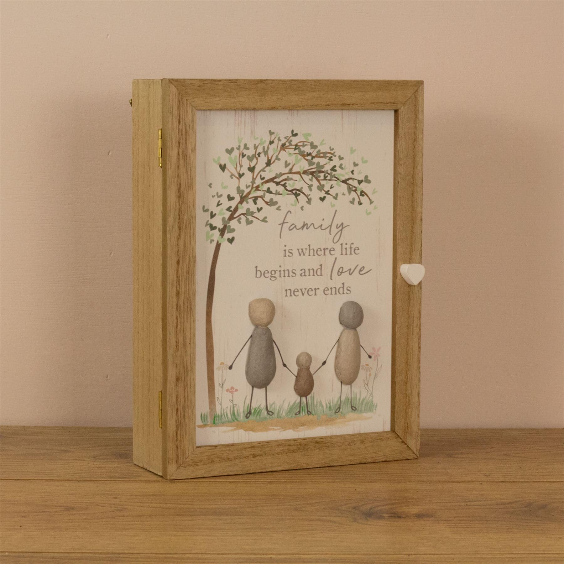 Pebble Family Key Box - Armario de madera para llaves de árbol genealógico Shabby Chic, armario para llaves montado en la pared con 6 ganchos para llaves, 19 x 26 cm