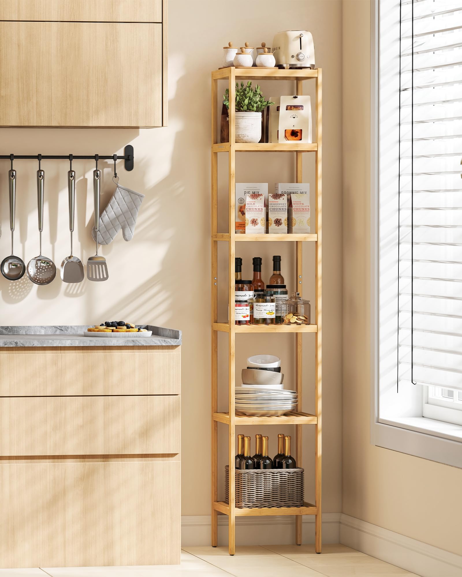 SONGMICS Estantería de Bambú de 6 Niveles de bambú, Estantería Estrecha, Multifuncional, Estantería Esquinera, para Cocina, Sala de Estar, Dormitorio, Pasillo, Natural BCB056YL01