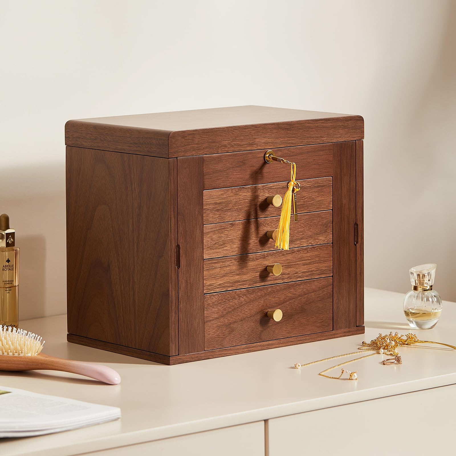 Schmuckkästchen aus Walnussholz für Damen mit Schloss, 5 Fächer | Schlichte klassische Formgebung mit viel Platz für gängigen Damenschmuck, Geschenk für Frauen