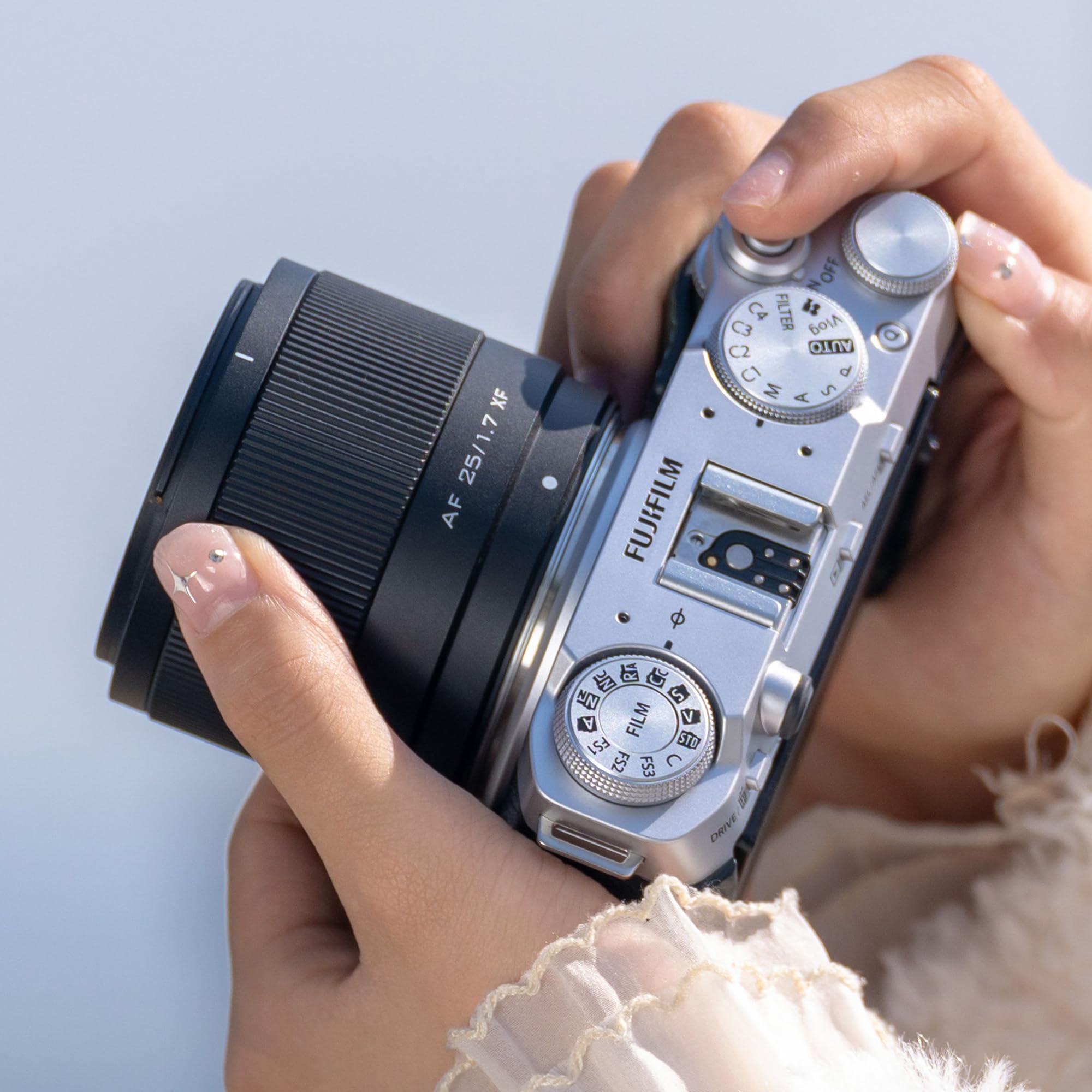 VILTROX 25mm F1.7 f/1.7 XF Objektiv für Fuji X, Großer Blende STM Autofokus Objektiv Kompatibel mit Fujifilm X-Mount Kameras X-T5 X-T4 X-T30 II X-S10 X-T200 X-T30 X-T20 X-H1 X-H2 X-T3 X-T100 X-PRO2