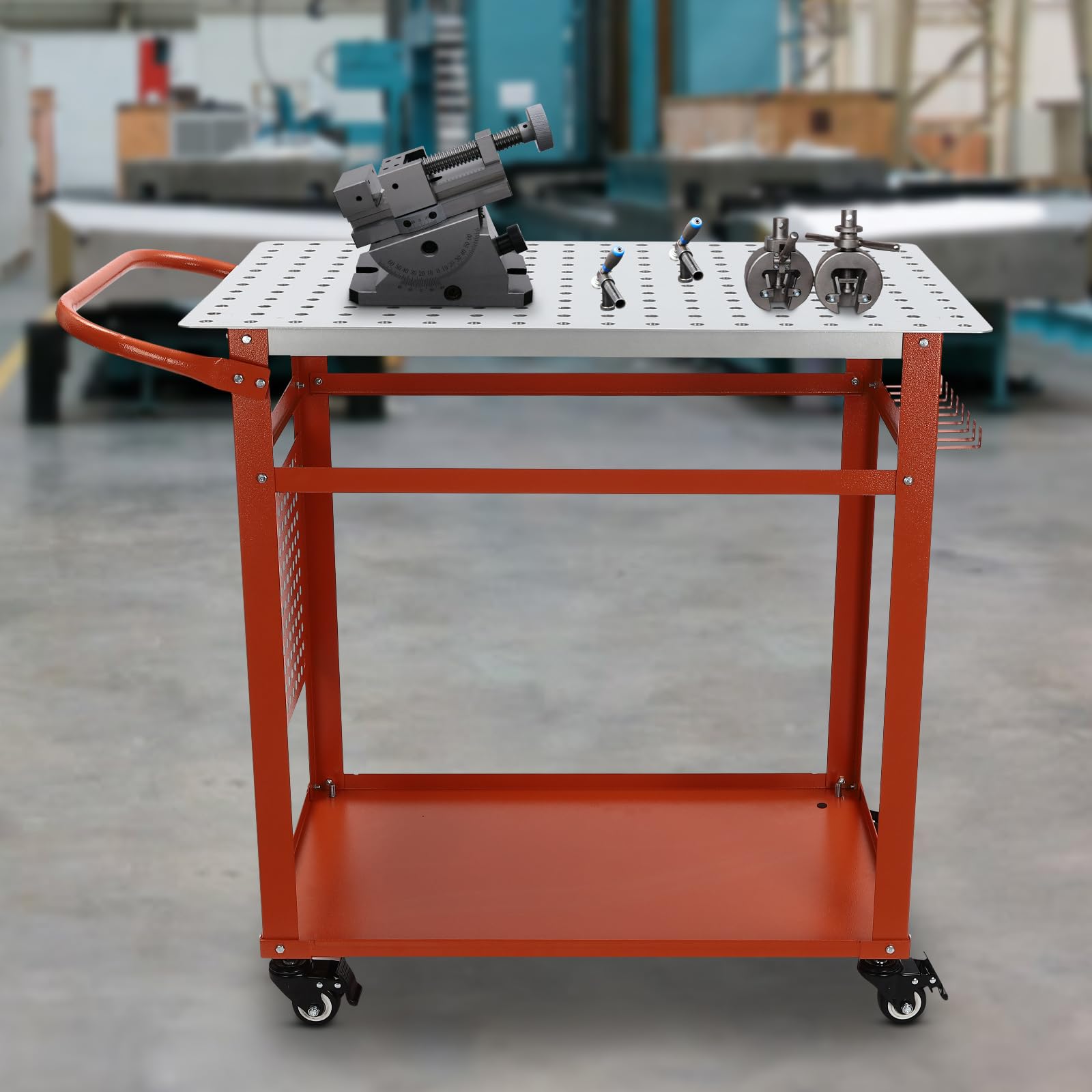 Mesa de soldadura portátil de 2 niveles, banco de trabajo con paredes perforadas, mesa de trabajo de metal con suspensión lateral para herramientas y 4 ruedas universales de carga de 272 kg para