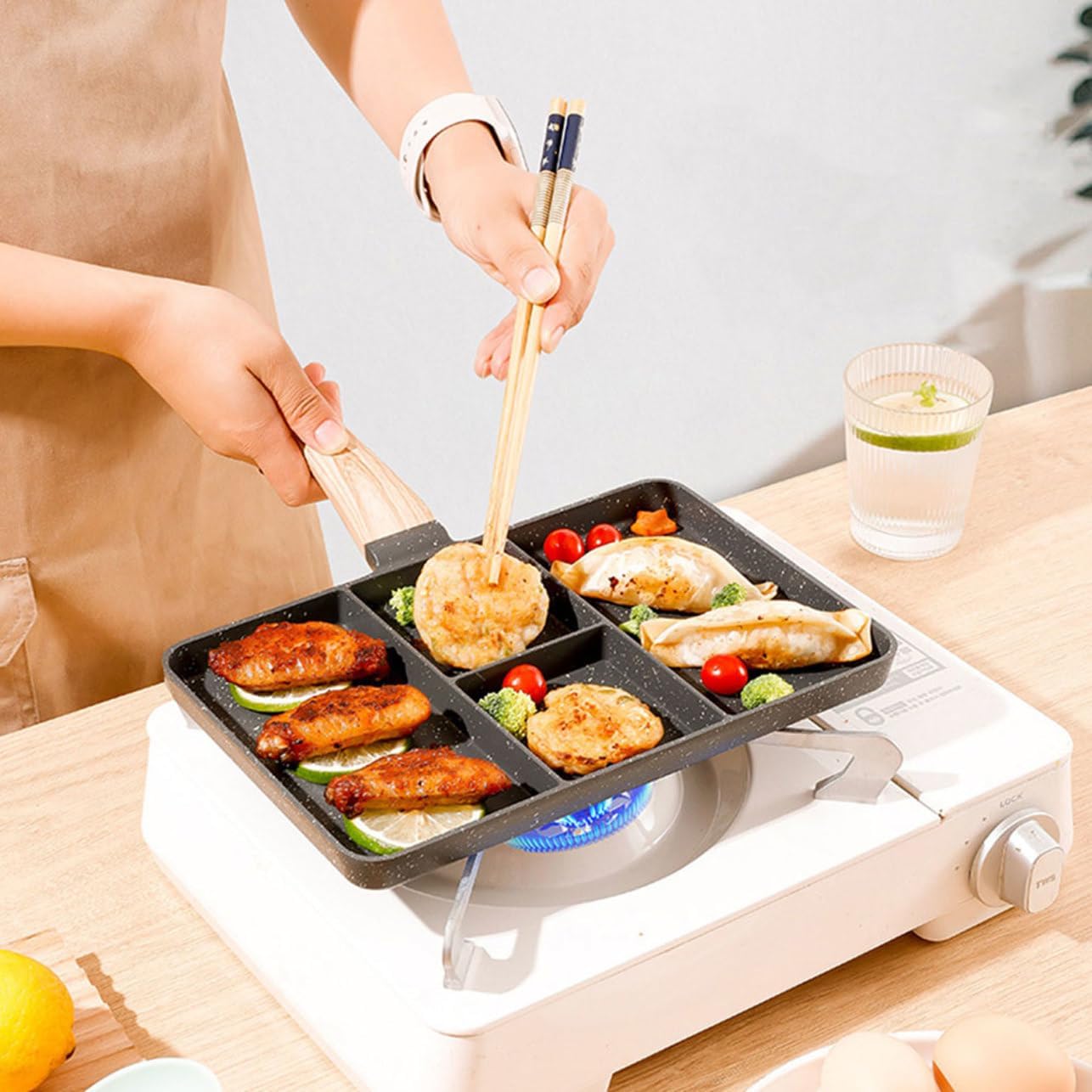 Versatile Aluminum Alloy Nonstick Grill Pan, Breakfast Pan Divider and Comfortable Handle