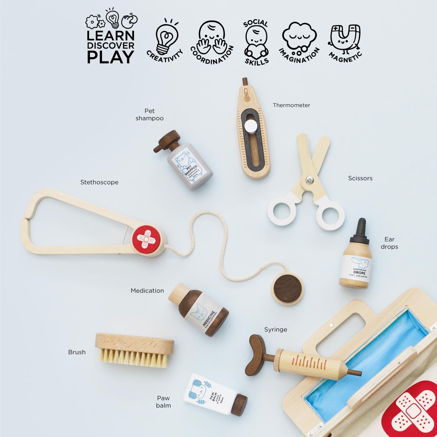 Le Toy Van Wooden Animal Vet Play Set, Pretend Play Pet Carrier Kit with Accessories - Image 3