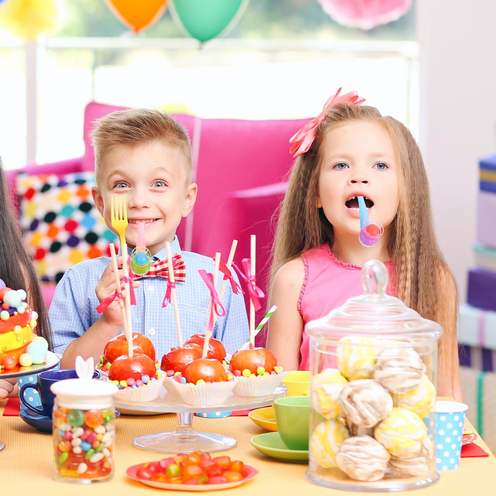 Toyvian Lot de 20 balles de soufflage - Sifflet d'entraînement respiratoire - Balle flottante - Jouet pour enfants - Pour anniversaire, fête, faveurs - Couleur aléatoire