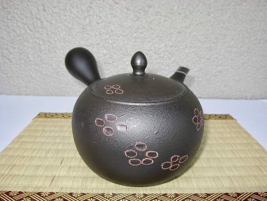 タイ古陶磁　緑釉　刻魚藻文水指　刻花文茶碗　時代箱付　C　R7773B タイ古陶磁 緑釉 刻魚藻文水指 刻花文茶碗 時代