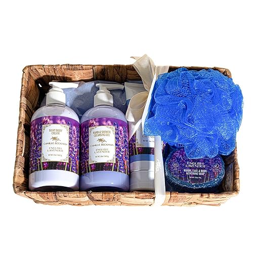 Camille Beckman Essentials Cesta de regalo, lavanda inglesa, terapia de manos de glicerina de 6 onzas, crema corporal sedosa de 13 onzas, gel