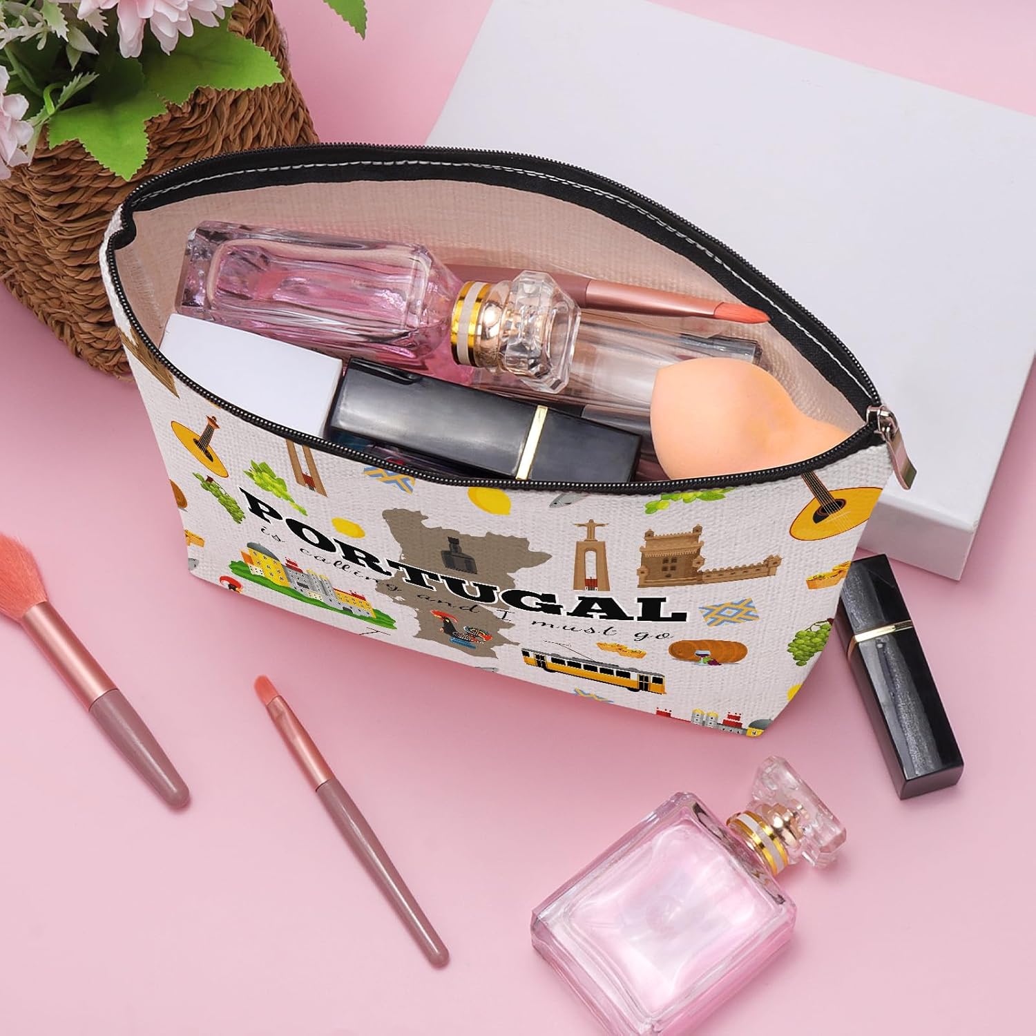 Portugal Vacation Travel Lover Gift Makeup Bag for Women Portugal City Themed Gift for Friends Sister Mom Cosmetic Bag Trip Souvenir for Coworkers Christmas Birthday Presents Zipper Travel Pouch - Image 3