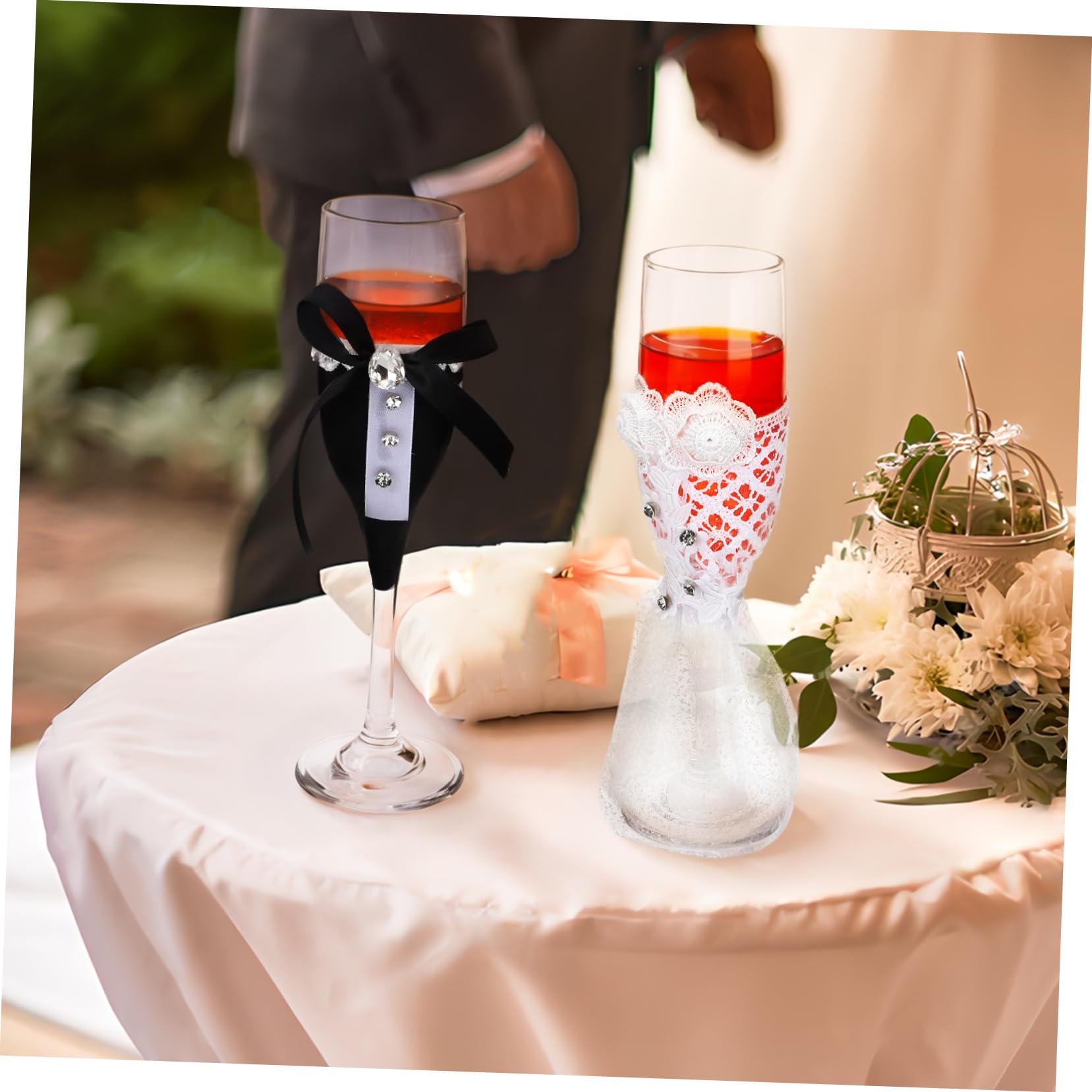 1juego Copas De Brindis Para Boda Elegantes Flutes Decorativas Para Novios Vaso De Champán Para Celebraciones Diseño De Vestido y Traje Para Aniversarios y Compromisos