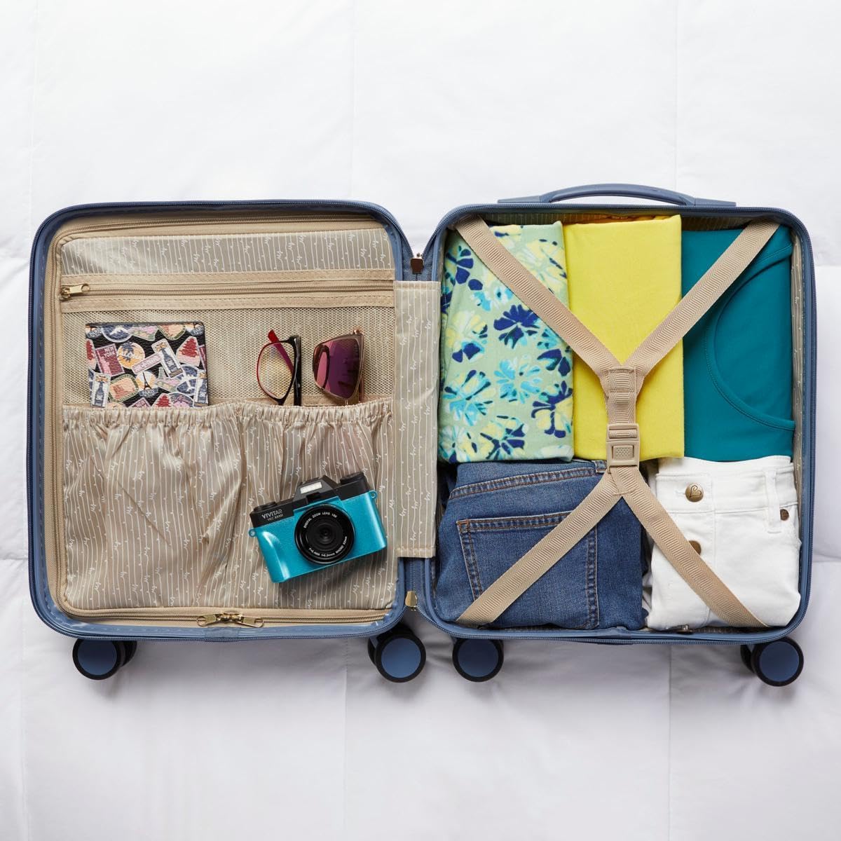 Generic Samantha Brown 19"" Hardside Mini Spinner Luggage (Black)