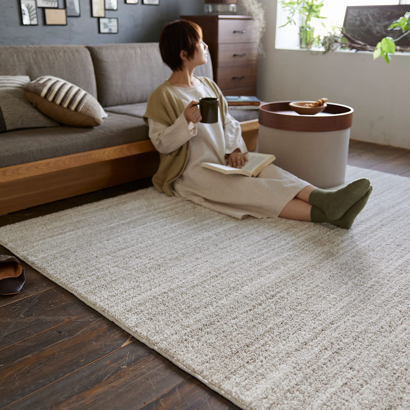 スミノエ (住之江) アイボリー エクリュラグ 190×190cm スミノエ