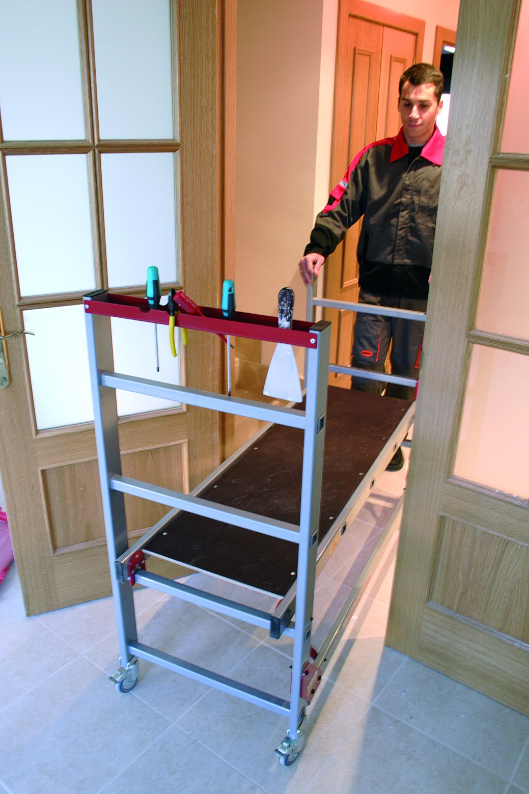ANDAMIO PLEGABLE de ALUMINIO para TODO TIPO de PROFESIONALES GOLDAMIO A11 - modelo pequeño 1,1 m ¡¡La Mejor Solución para las Pequeñas y Medianas Alturas!!