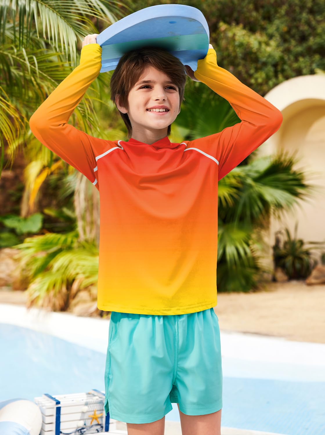 BesserBay Koszulka chłopięca UV z długim rękawem z kapturem UPF50+ Rashguard dzieci 120-160