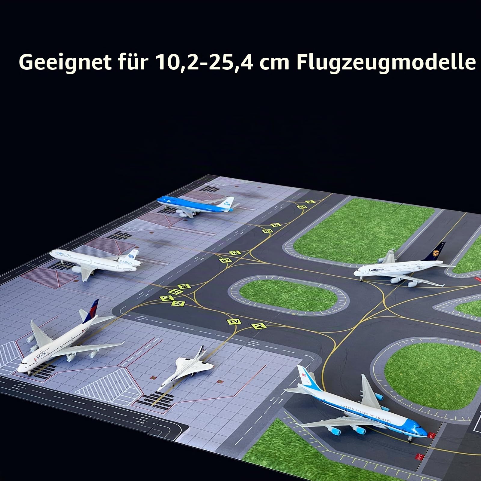 Gummi-Flughafen-Matte im Maßstab 1:400, repliziert eine realistische Flugzeug-Landebahn-Szene, große Flughafen-Matte zum Ausstellen und Sammeln