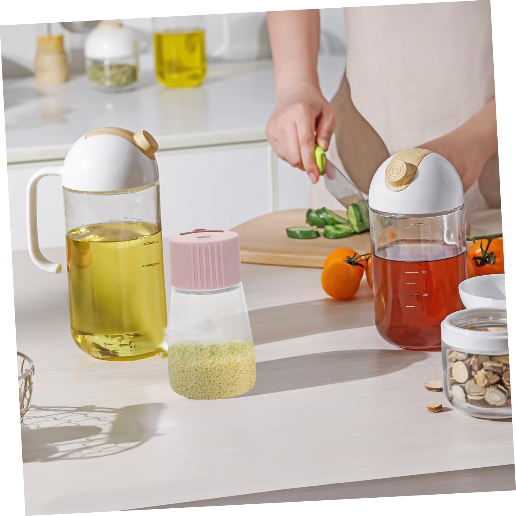 IMIKEYA Barattoli per Spezie Bottiglie Pratiche di Perdite Set di 4 in Vetro Dosatore per Condimenti per Mantenere Ordinata la Cucina Durante la Preparazione