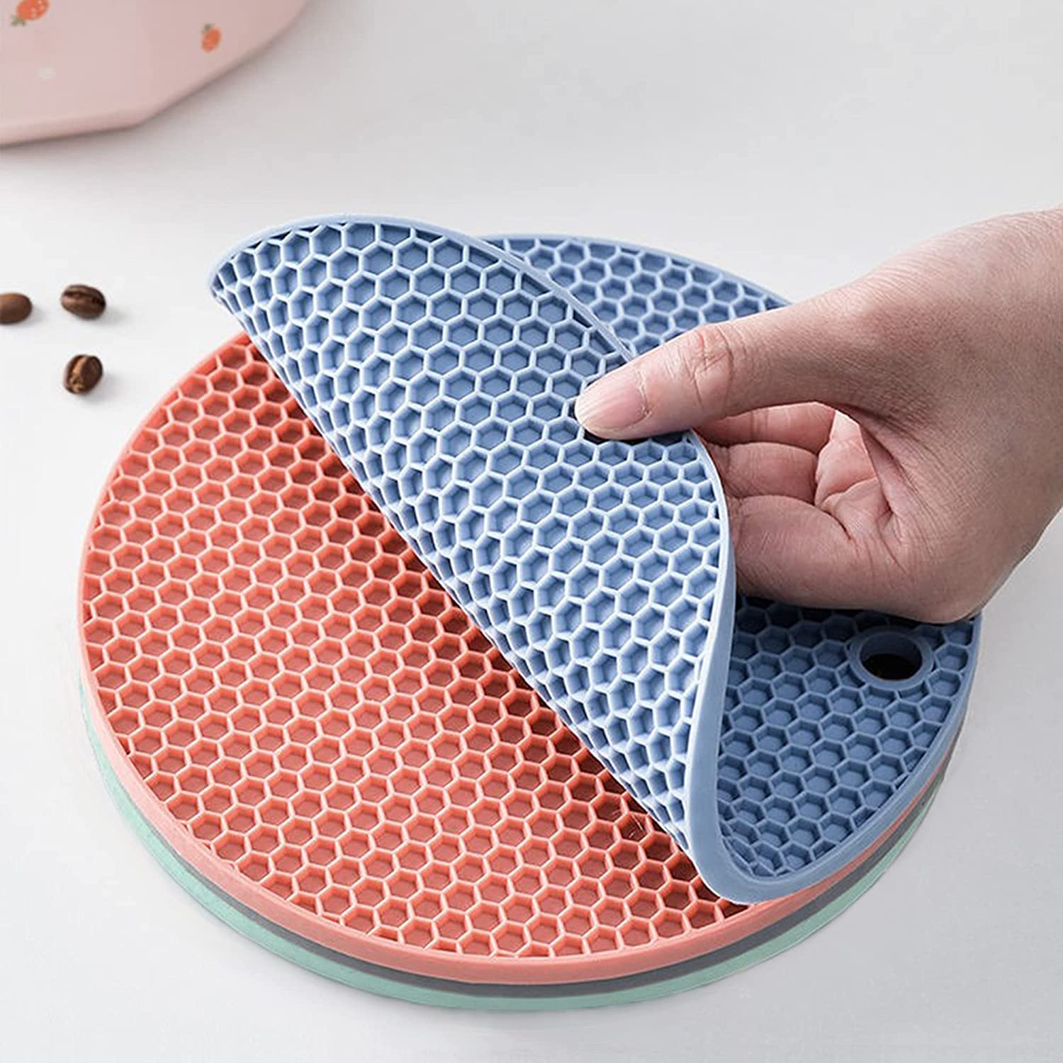 Silicone Trivets, Flexible Multipurpose Hot Pads, Heat Resistant, Soft Non-Slip, Pack of 6, Random Colours — Amazon image 6