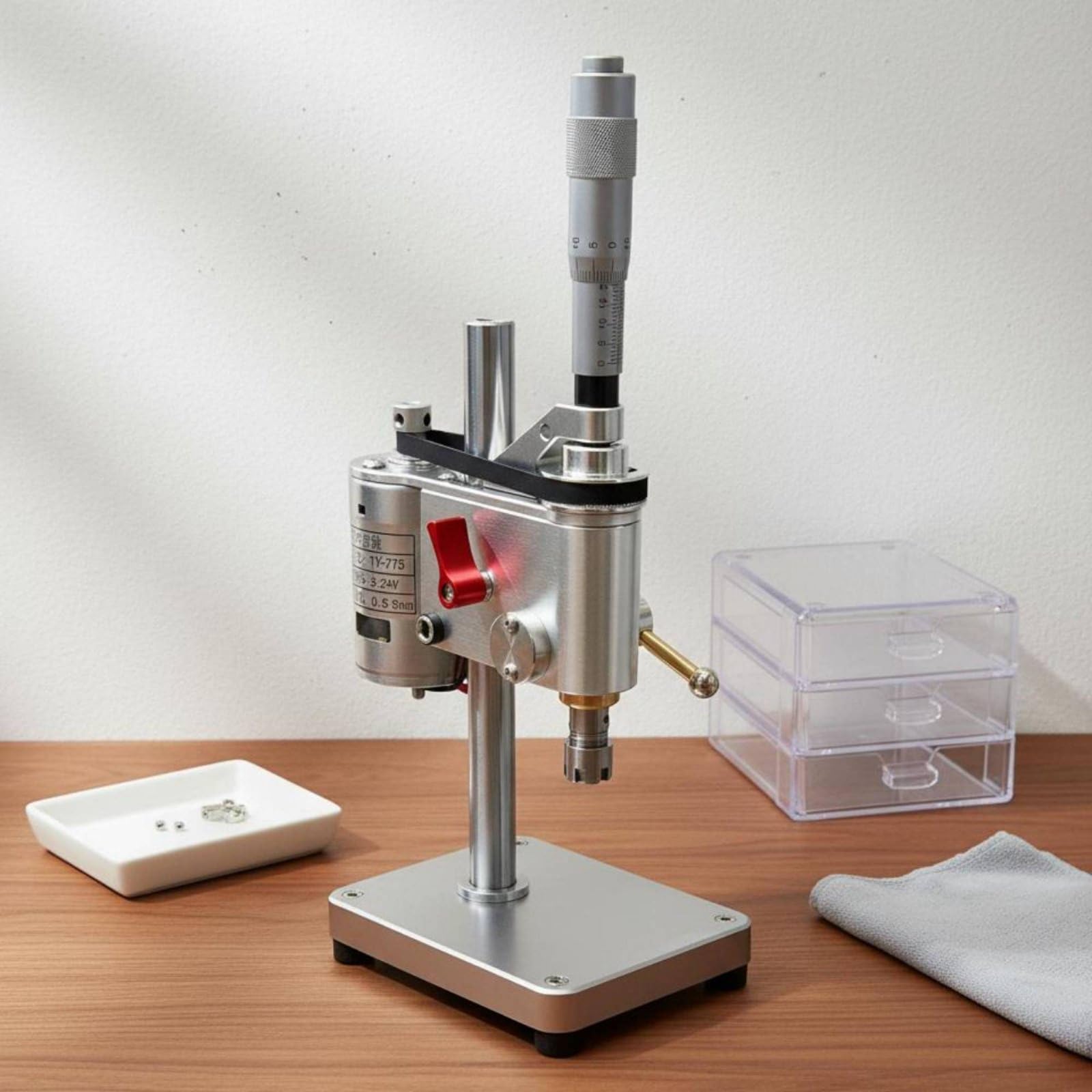 Colcolo Präzisionsbankbohrmaschine Desktop Bohrpresse Kompakte Werkstattmaschine Stahl Aluminiumlegierung Xy-kreuzschlitten für Modellbau Uhrmacherarbeiten Heimwerkstatt, Three-jaw Chuck