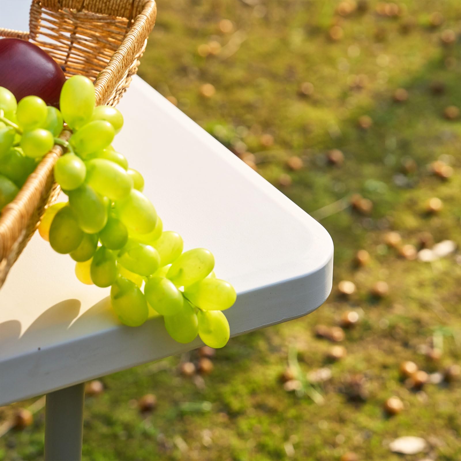 SDHYL Table Pliante Plastique 1,5m Blanc - sans Assemblage | 2 Positions Pliables - Blanc Table de Pique-Nique/Camping/Utilitaire