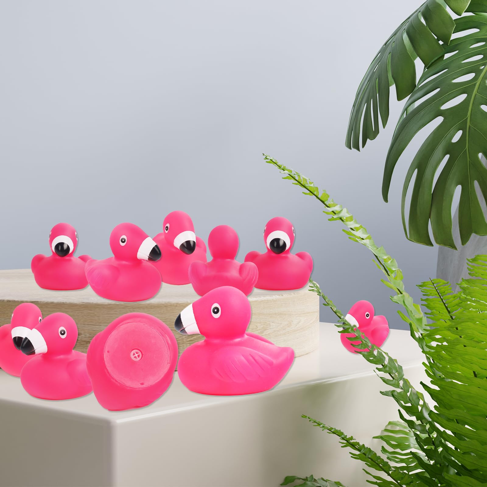 Badeente Vinyl 12-teiliges Flamingo Badeenten Set - Niedliche Rosa Vinyl  Enten Für Bad, Pool \u0026 Dekoration Badezimmer Spielzeug, image size:1600x1600