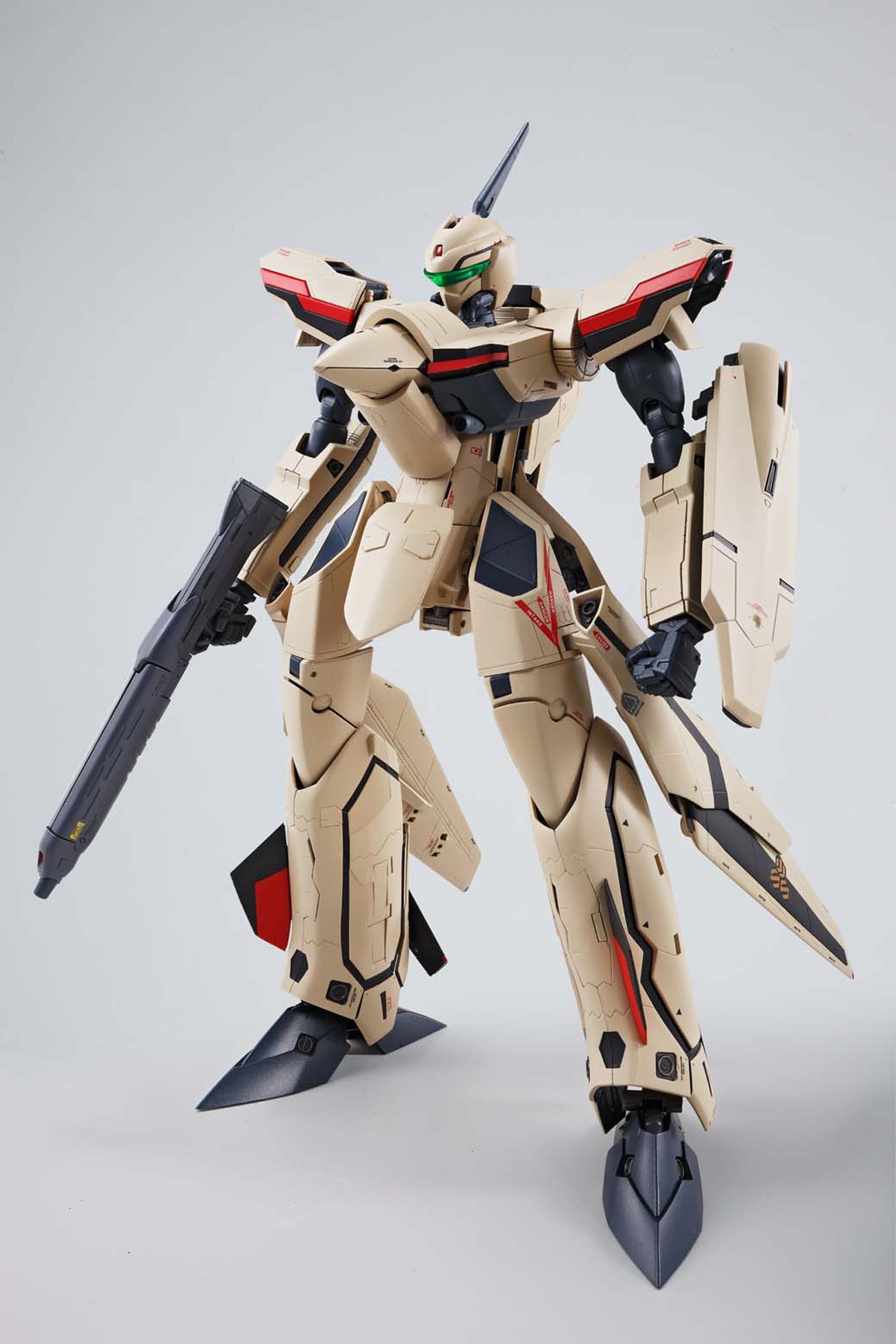 DX超合金 VF-19 ADVANCE マクロスF｜ロボット