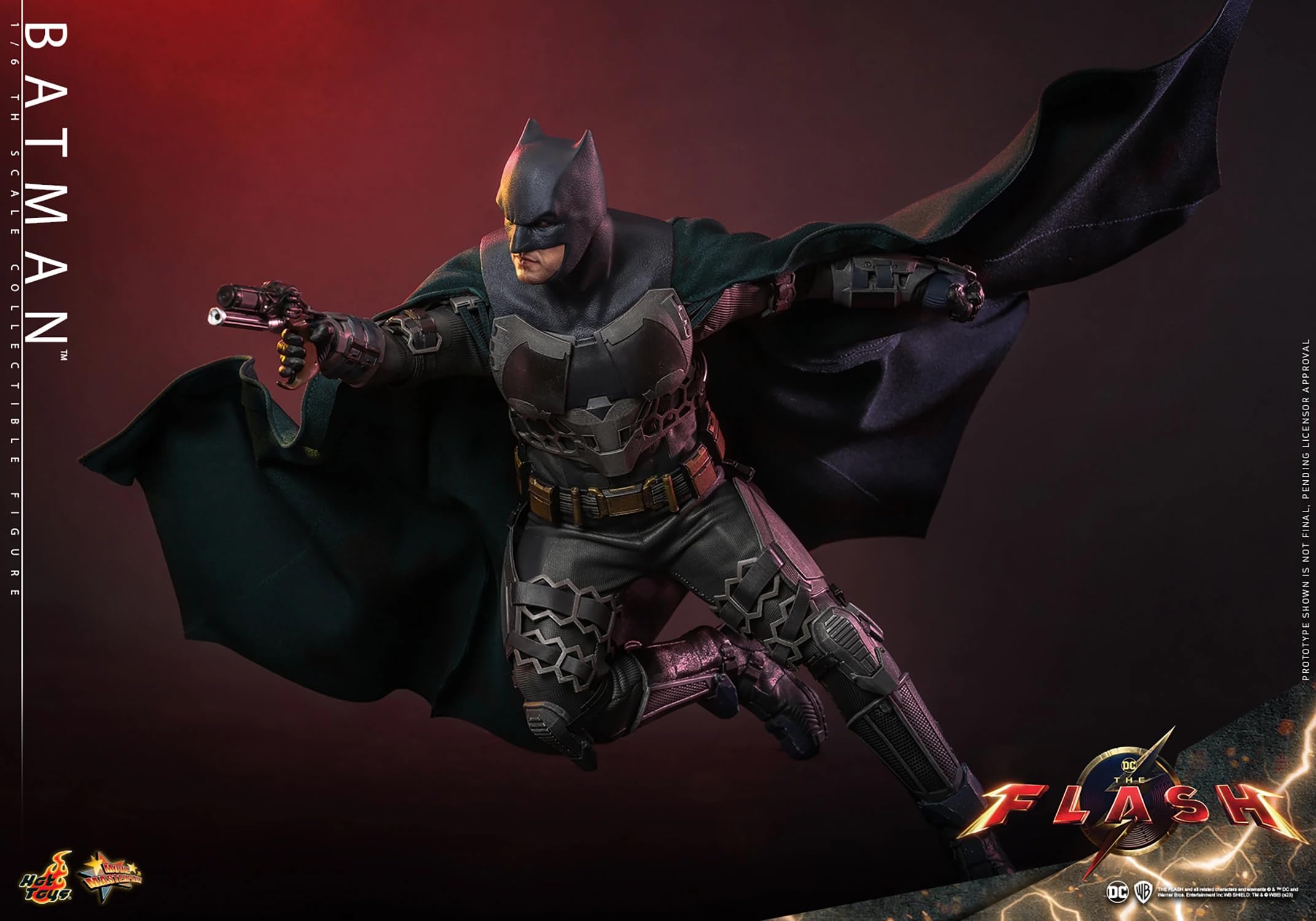 Amazon.com: Hot Toys DC The Flash (2023) Batman 1/6 Scale 12