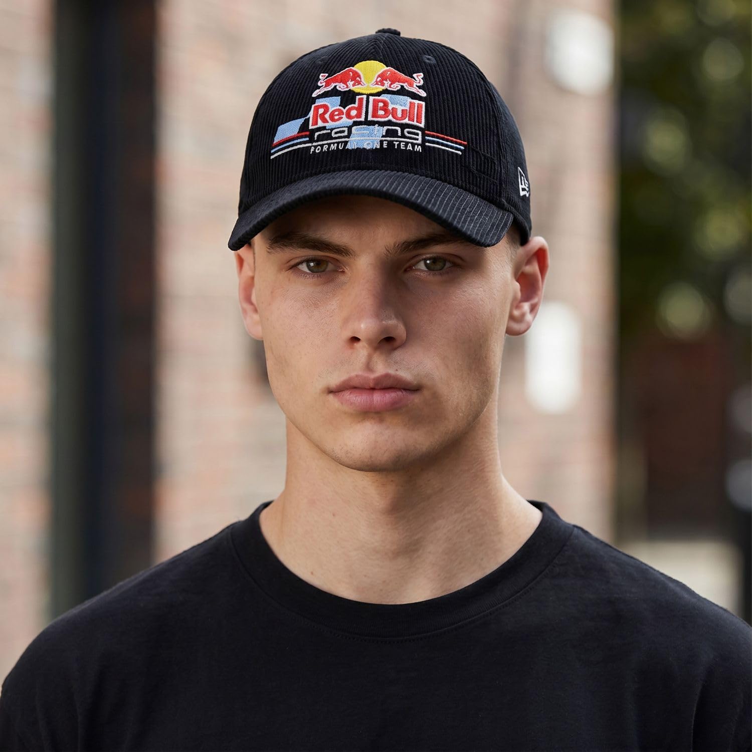 New Era Distressed Cord 9Forty Cap Red Bull F1 Black