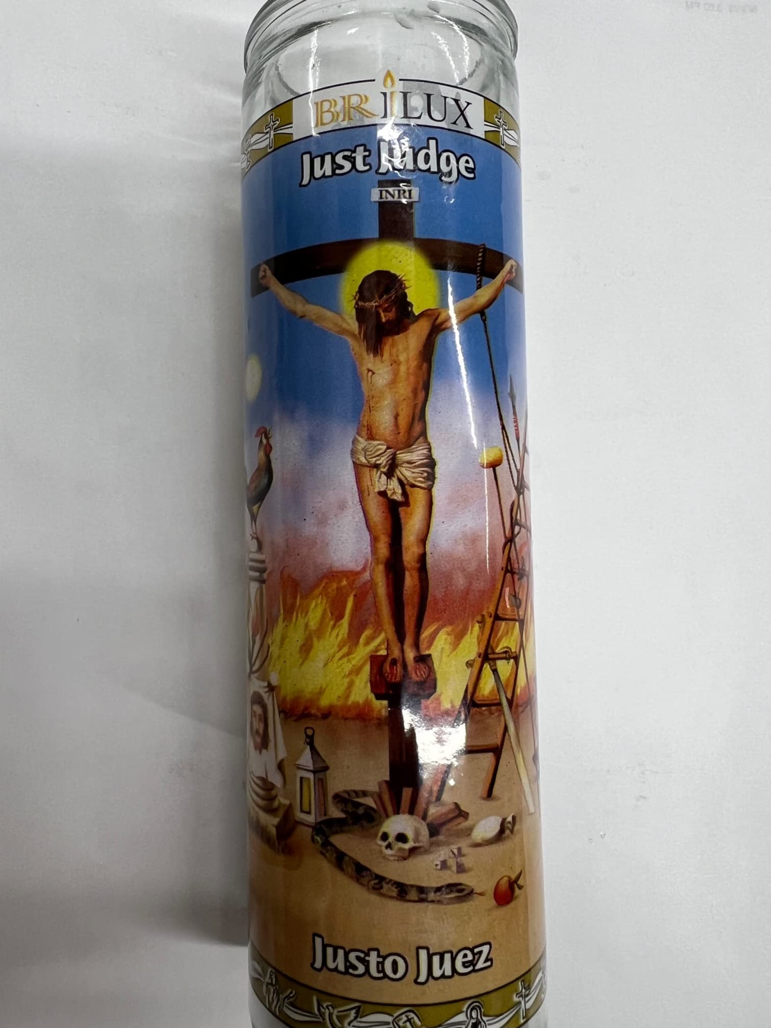 Just Judge (Justo Juez) Unscented White Pillar Candle in Glass