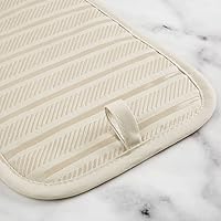 Vista 4 de KitchenAid Albany Juego de 2 Agarraderas para Ollas, Milkshake, 7"x10