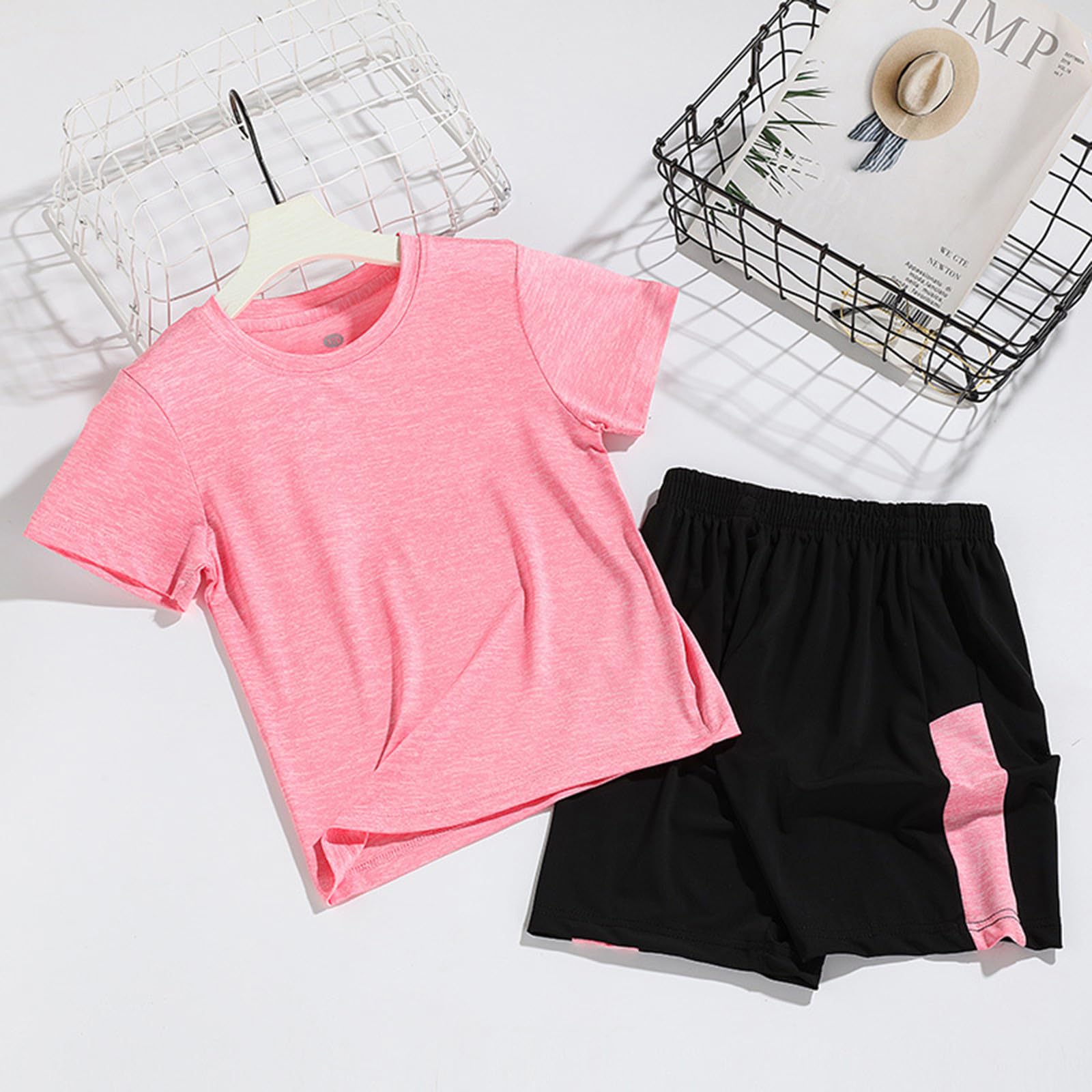 Catégorie de produit : tenues et ensemble pour garçons et filles - Survêtement de sport à manches courtes avec short - Séchage rapide - Ensemble de jogging et de football