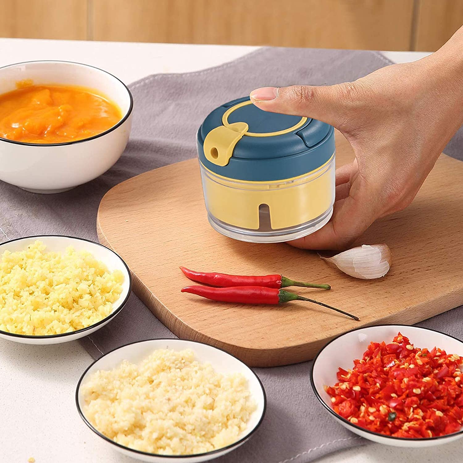 Manuelle Knoblauchpresse Mit Kordelzug - Küchenhelfer Für Gemüse Und Nüsse