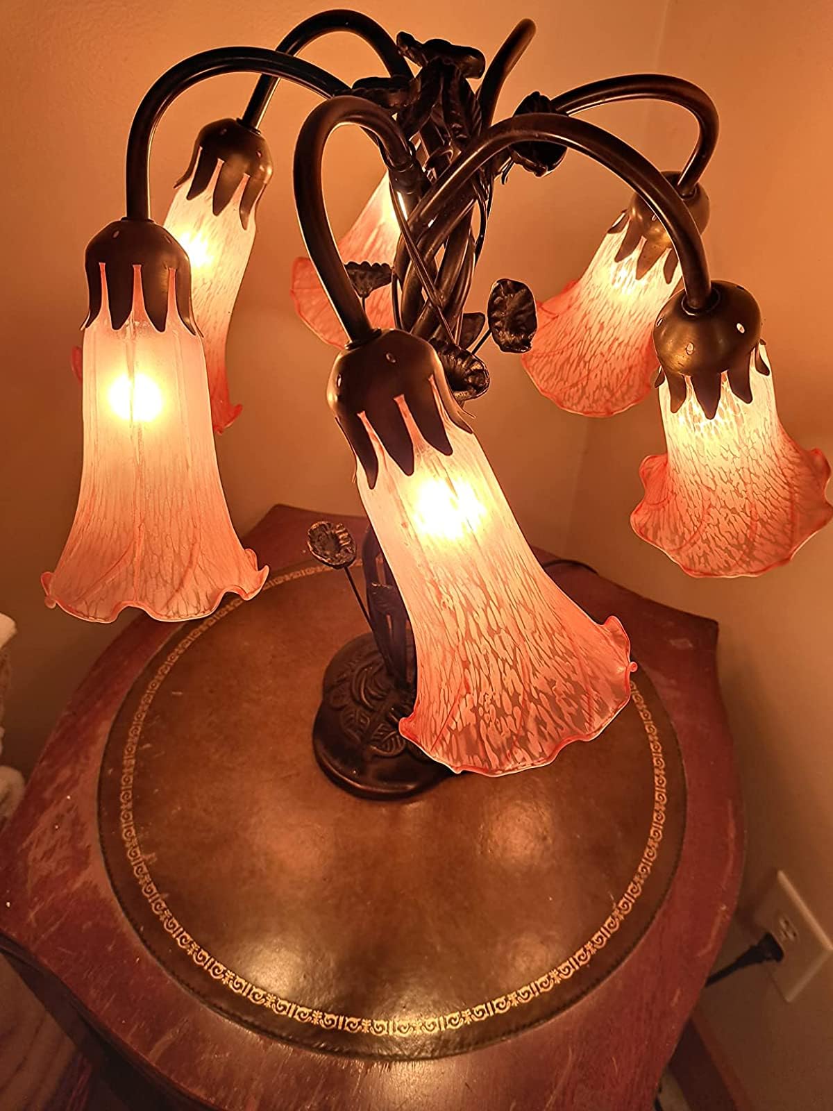 MIXDOM Lily Flower Blown Glass Lampshade, Tiffany Style Tulip