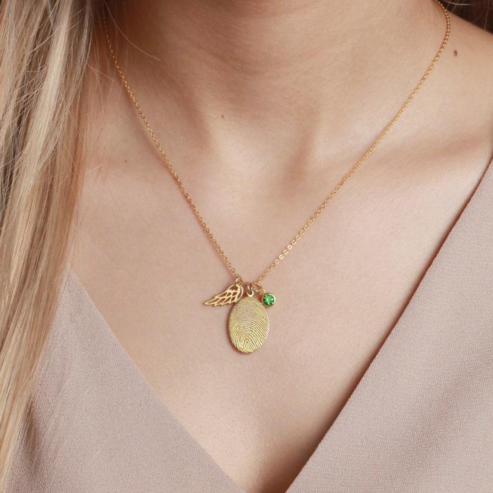 Collar con huella digital ala de ángel, a medida conmemorativo, huella del pulgar joya para pérdida de mamá papá Día de la Madre Navidad cumpleaños aniversario
