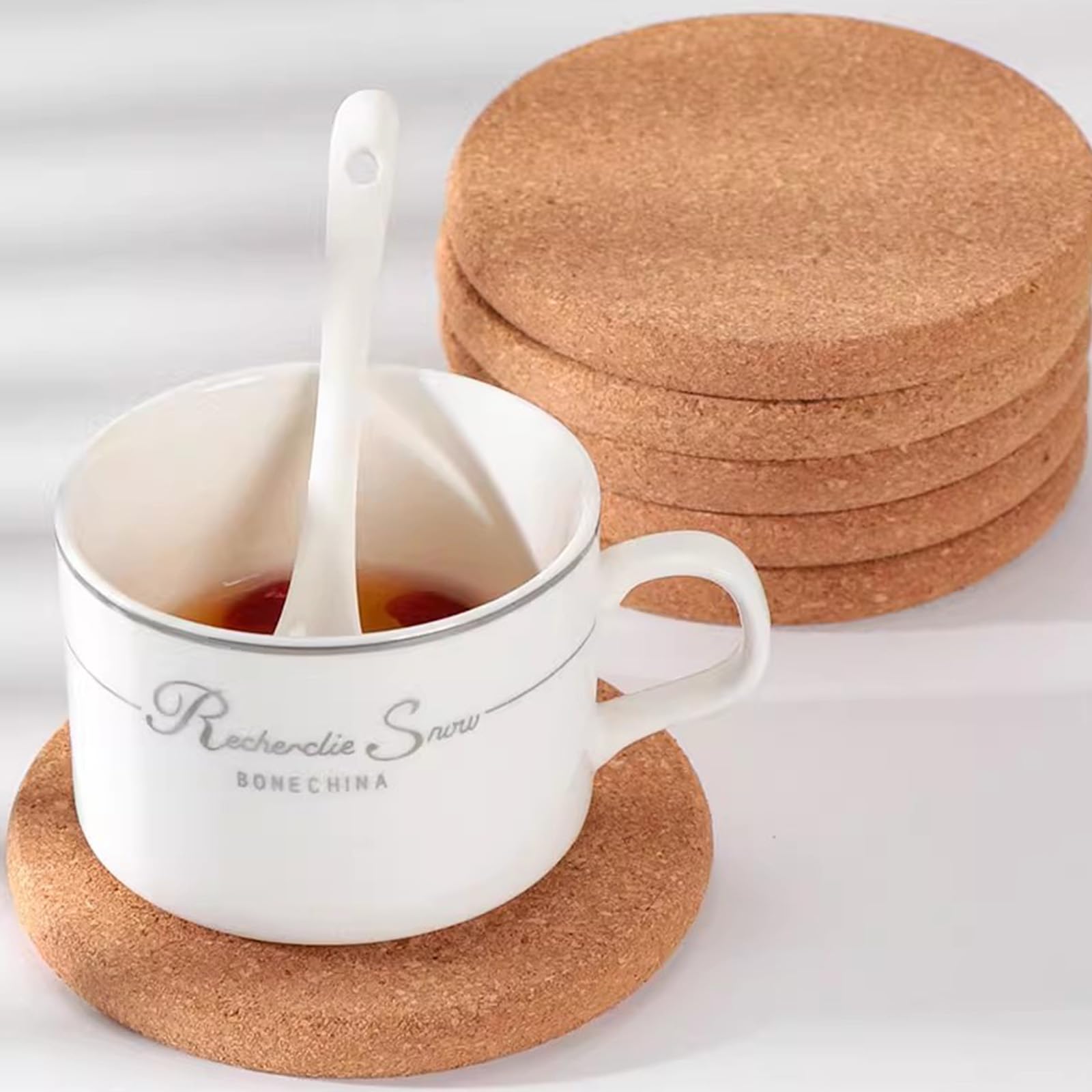 Lot de 6 Dessous de Plat en Liège Rond 19cm, Épaisseur 10mm, sous Plat en Liège Naturel pour Plats Chauds et Casseroles, Protection de Table Durable et Isolante