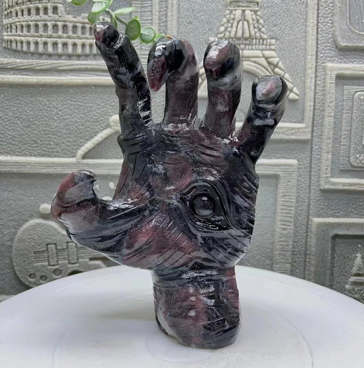 RVBLRDSE Garnet Quartz Carved Hand Skull Crystal Home Decoration Gift Decor Gemstone Stone