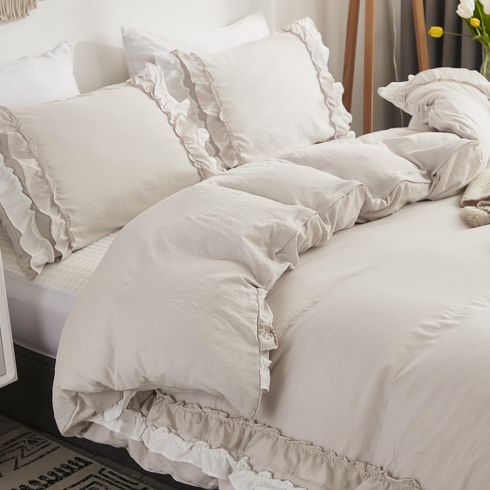 Sponsored Ad – Herside Grey Ruffle Duvet Cover King Boho Bedding 2 Layers Beige White Ruffle Design Shabby Chic Bedding Sets 1 Quilt Cover 2 Pillowcases (White-Beige Grey, King)