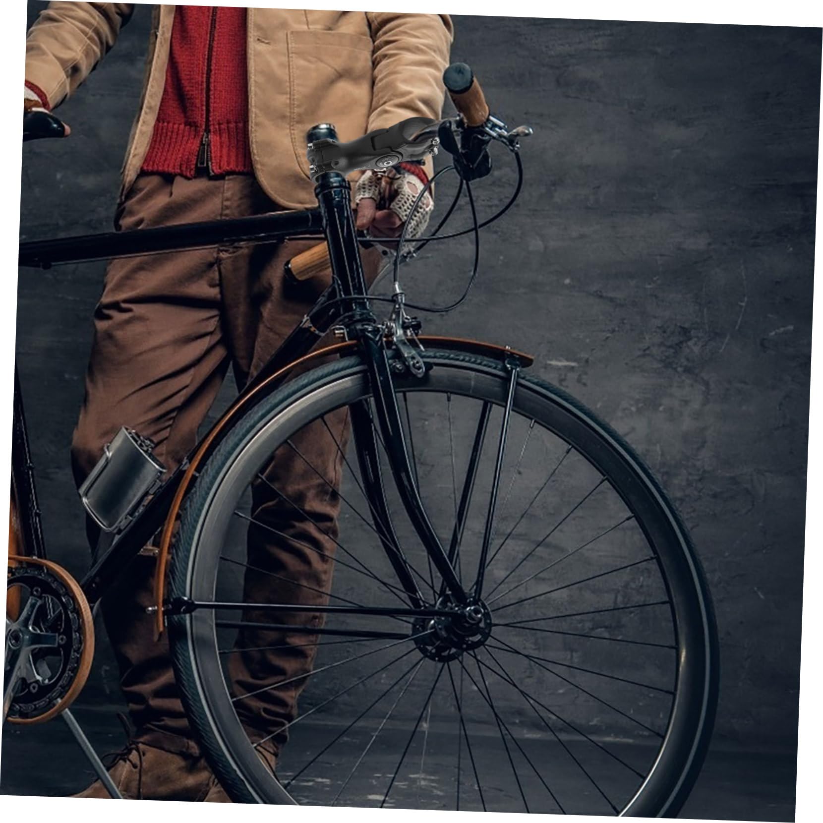ibasenice Potence VTT Rehausseur De Guidon Vélo De Montagne Élévateur De Montagne Étendu Monter Tiges Lumière Potence De Guidon Réglable Éleveur Léger Black Alliage D'aluminium