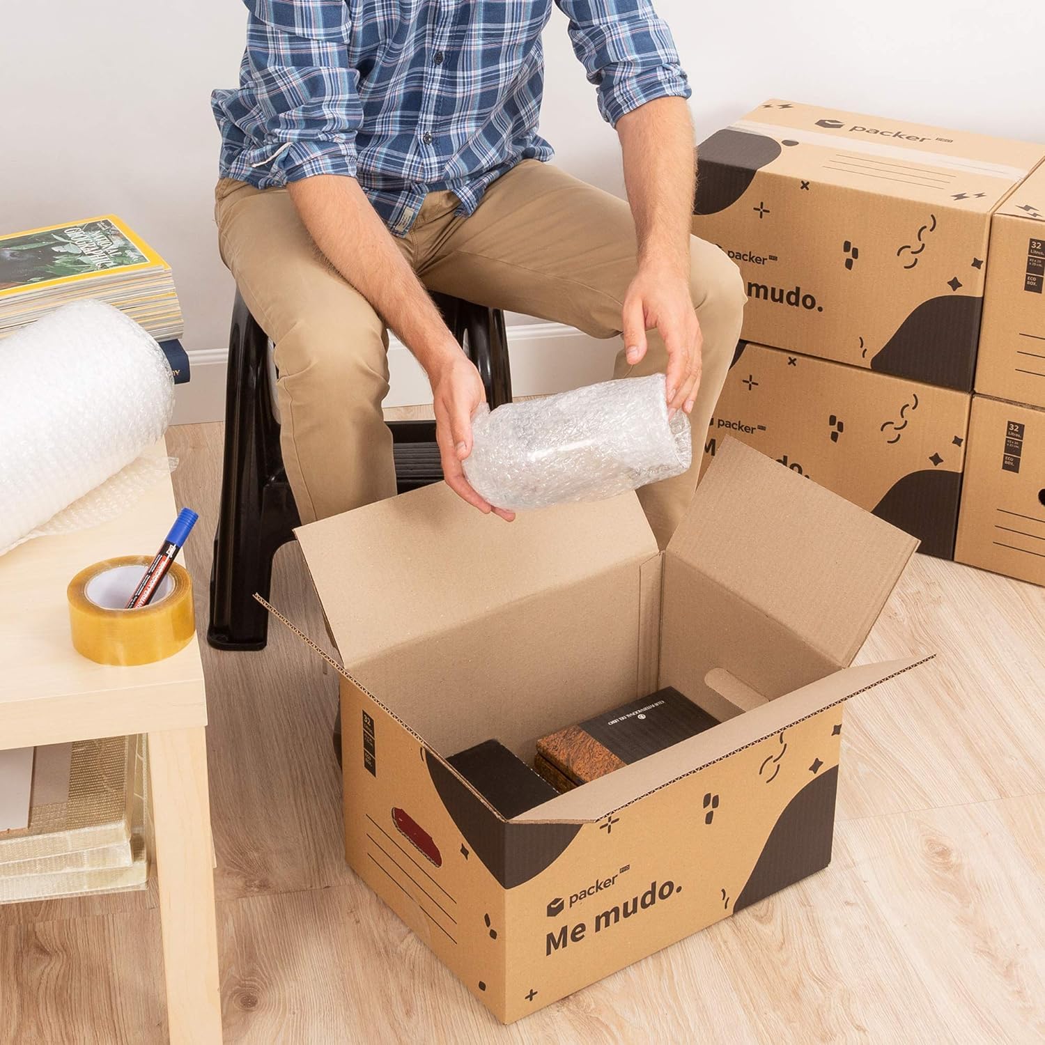 packer PRO Pack Mudanza con 5 Cajas Carton Mudanza 600x400x400mm, 10 Cajas Carton Mudanza 430x300x250mm, Cinta Adhesiva, Rollo de Burbujas para Embalaje, Rotulador Permanente