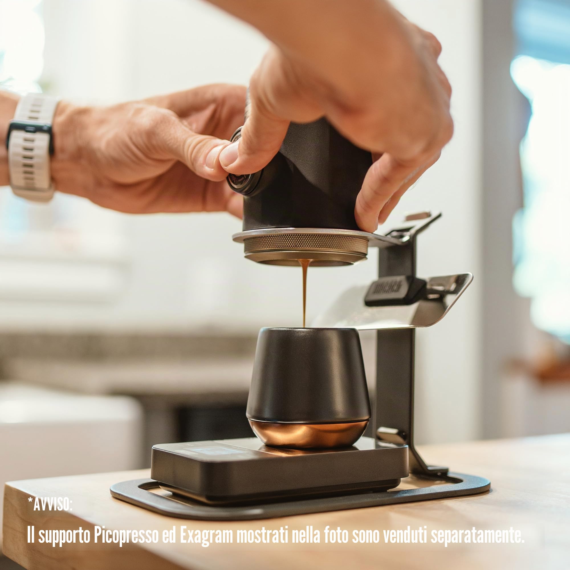 WACACO Picopresso Macchina Espresso Portatile con Custodia Protettiva, Macchina per Caffè Speciale di Professionale, Macinatura Ultra Fine Compatibile, Azionamento Manuale