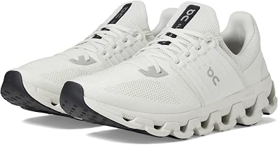 ON Women's Cloud 5 Sneaker