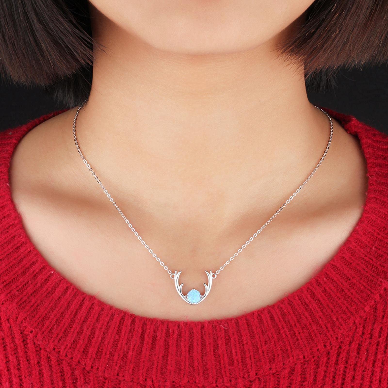 Collana con ciondolo a forma di corna di cervo, accessorio da