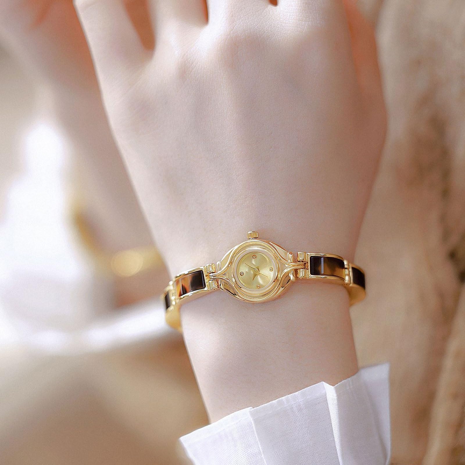 Reloj de Cuarzo Resistente al Agua (Paquete de 2), con Pulsera de Color ámbar y Tortuga, Estilo Retro, Redondo y pequeño, un Hermoso Regalo for Mujer. Reloj de Pulsera(Gold)