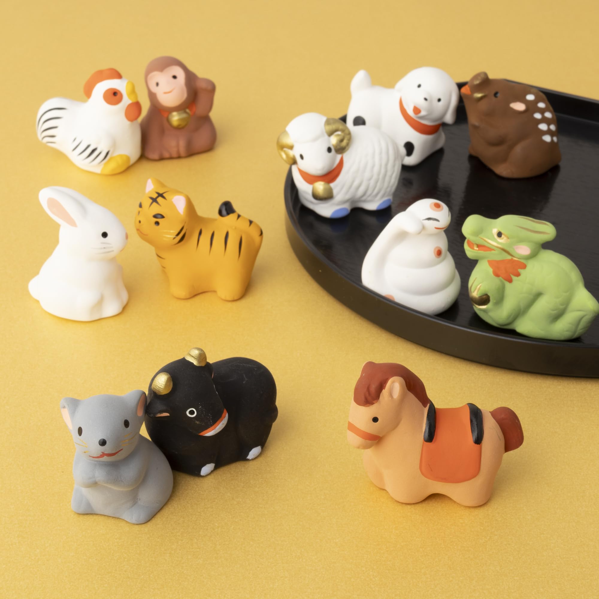 Amazon.co.jp: 瀬戸陶芸社 2026年 干支 置物 置き物 コンパクト 午 馬