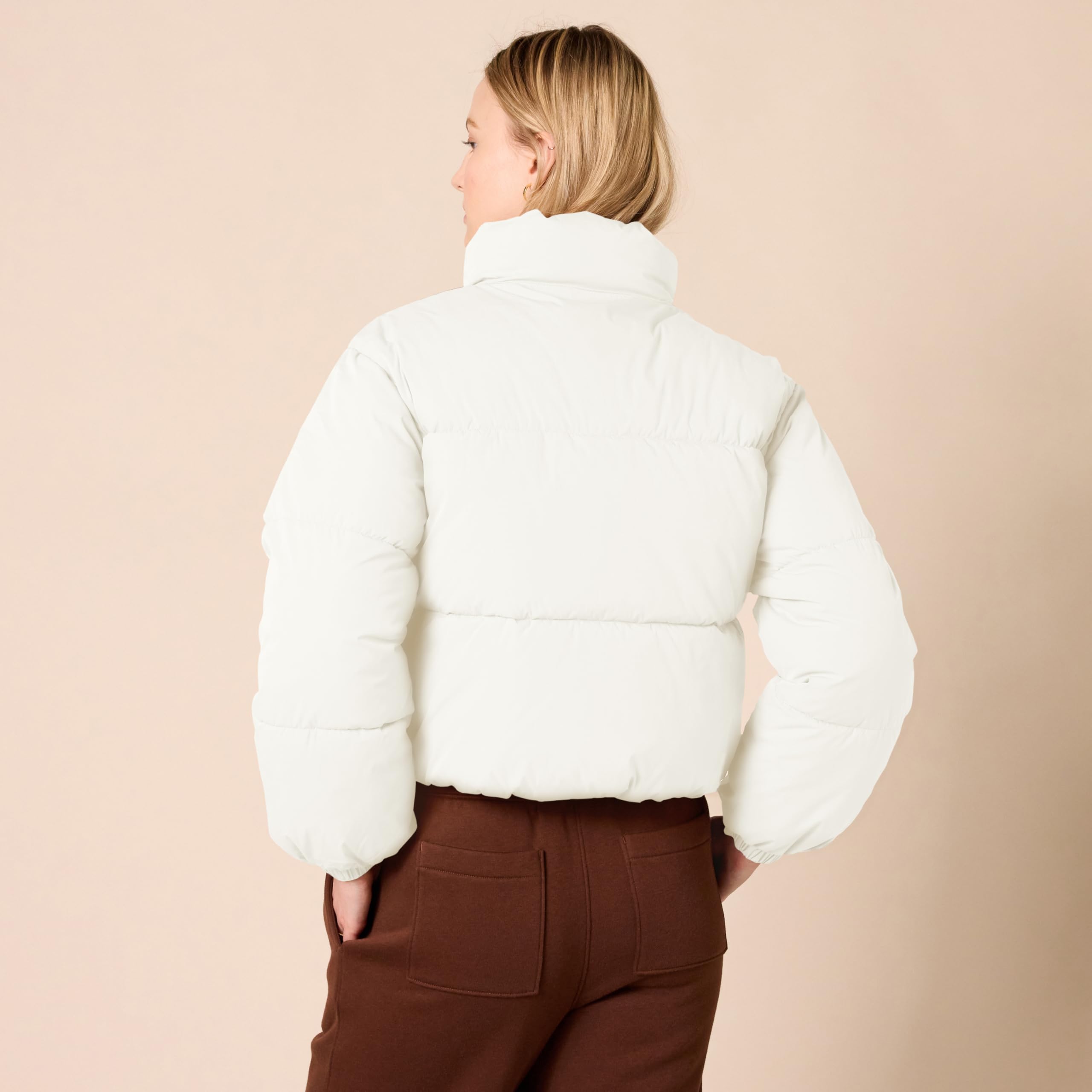 Amazon Essentials Femme Doudoune Courte à Fermeture Éclair Intégrale (Polaire Matelassée Mate ou Sherpa)